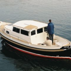 Wodurch unterscheidet sich die Segelyacht von der Motoryacht?